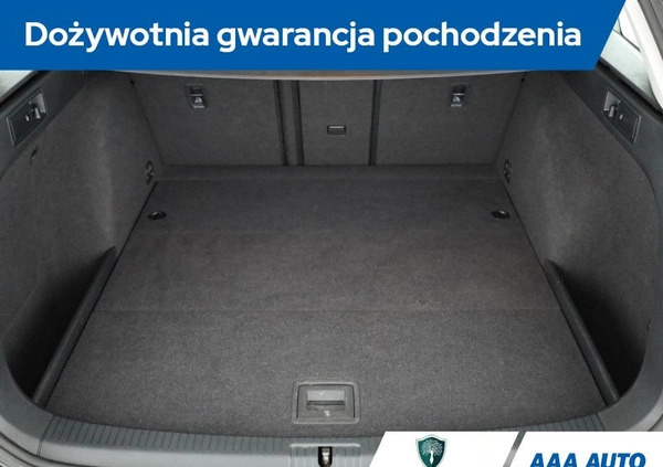 Volkswagen Golf cena 57000 przebieg: 94005, rok produkcji 2017 z Alwernia małe 211